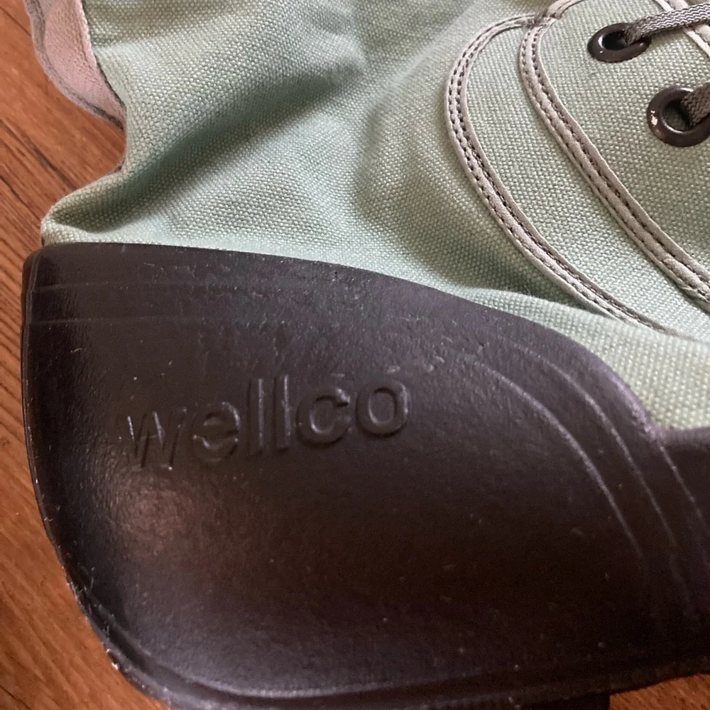 Wellco green knee high canvas rubber boots M extreme cold weather made in USA
